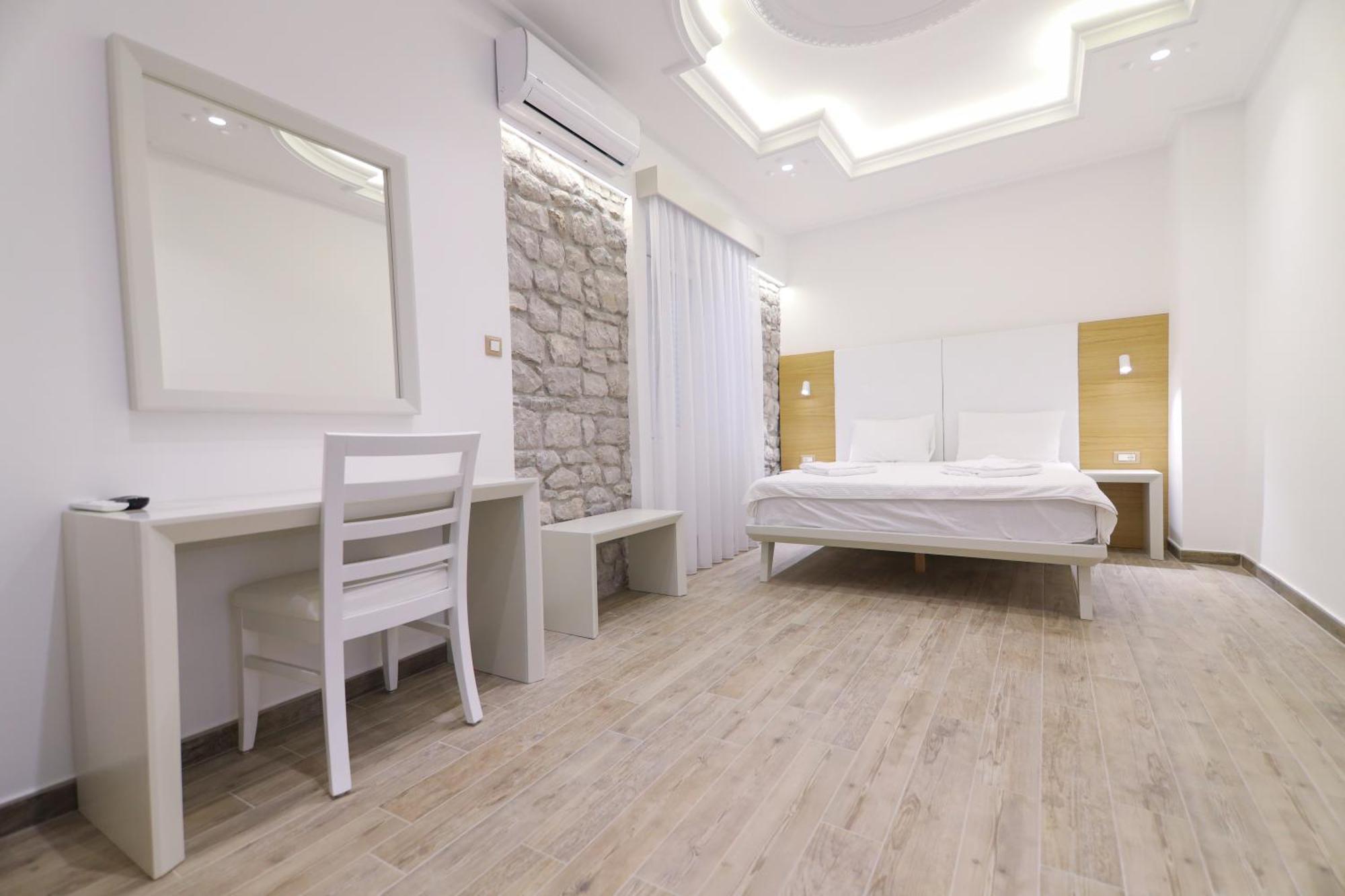 Hotel Rr 헤르섹 외부 사진